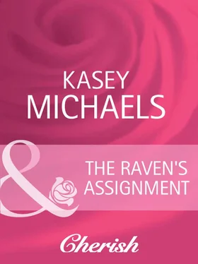 Kasey Michaels The Raven's Assignment обложка книги