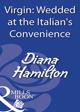 Diana Hamilton Virgin: Wedded At The Italian's Convenience обложка книги