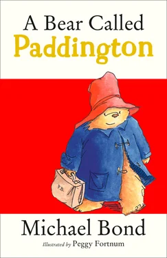 Michael Bond A Bear Called Paddington обложка книги