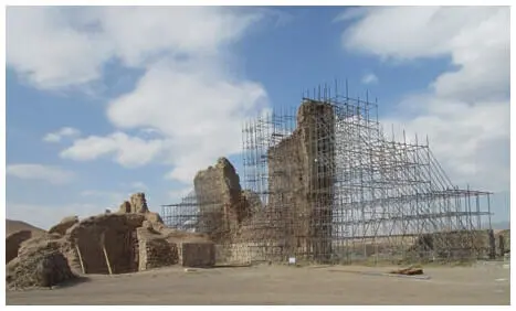 Figure 1North wall of the west iwan in the centre Takhte Soleyman Figure - фото 81