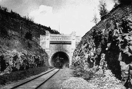 КВЖД Туннель Хинган 1909 МаньчжоуГо Вся Маньчжурия и КВЖД были захвачены - фото 28