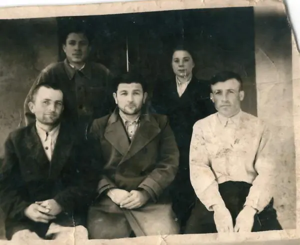 Рис 5 Учителя Ахкентской начальной школы Левашинского района Республики - фото 6
