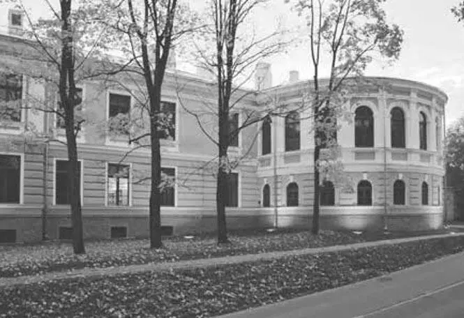 Здание где находилась первая в Российской империи лаборатория - фото 16