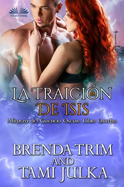 Brenda Trim La Traición De Isis обложка книги