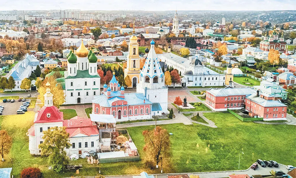 Соборная площадь Коломенского кремля Соборную площадь сформировали четыре - фото 24