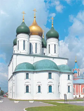 Успенский кафедральный собор Лазарева ул 14 На Соборной площади с юга - фото 25
