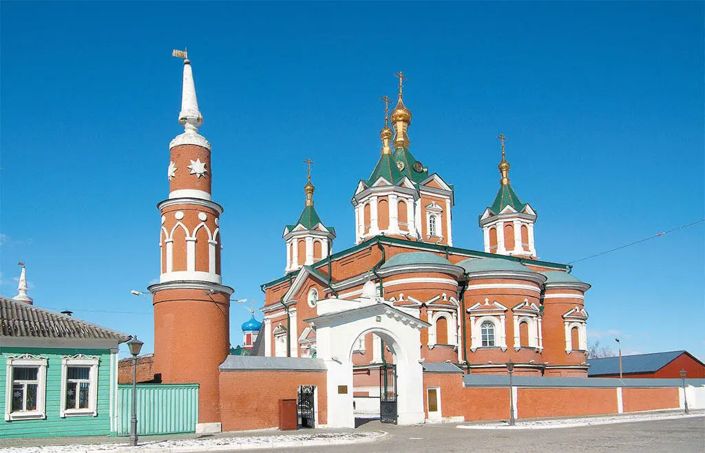 Успенский Брусенский монастырь Natalia Sidorova Shutterstockcom - фото 28
