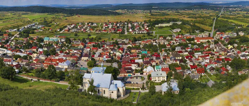 Панорама Хенцин Швентокшыское воеводство Польша с возвышающихся над - фото 21