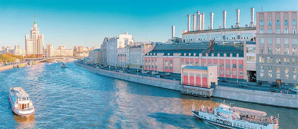 Раушская наб 6 fotiyka Shutterstockcom Несмотря на близость реки и - фото 67