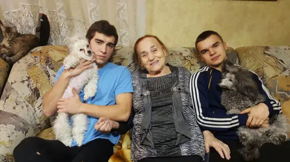 С правнуками Алексеем и Сергеем 19012016 На следующий день 24 апреля в - фото 9