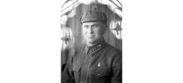 Александр Найвельт Январь 1942 Урумчи Китай Пришедшая на территорию Союза - фото 5