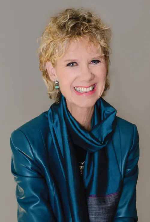 Photo credit Elizabeth Dranitzke Kerry Hannonis a leading authority and - фото 2