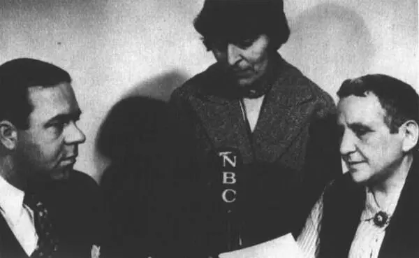 Выступление по радио в США в студии NBC 19341935 гг Спокойное время в - фото 22