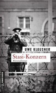 Uwe Klausner Stasi-Konzern обложка книги