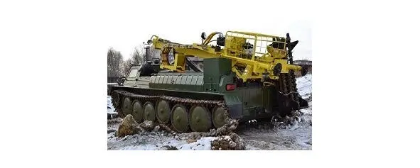 Вездеход ГАЗ71 с буровым станком Нюкжин после каждой встряски неизменно - фото 5