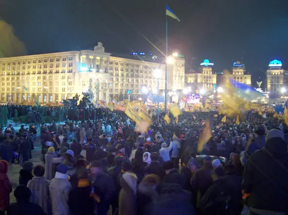 Оранжевая революция в Киеве 8 8 CC BYSA 30 - фото 3