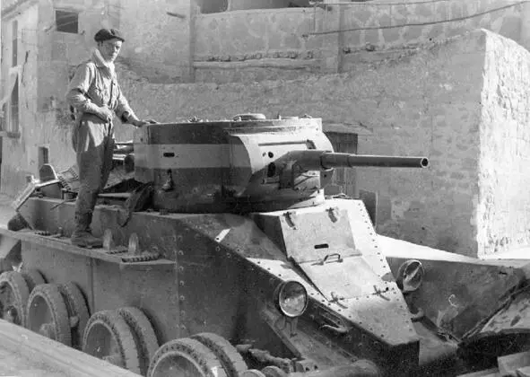 БТ5 в Испании времен Гражданской войны 2 Ансальдо - фото 15