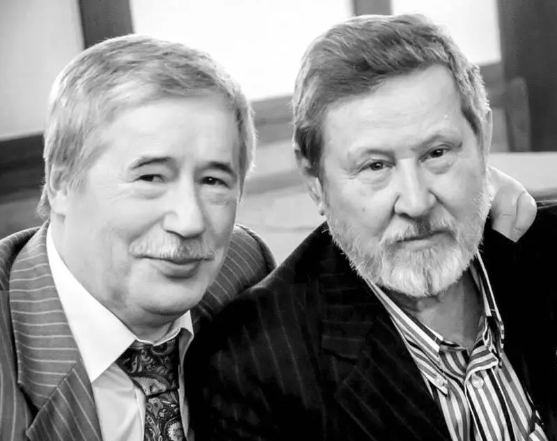 Павел Кренёв и его старший друг Владимир Личутин Павел рассказывает о своих - фото 1