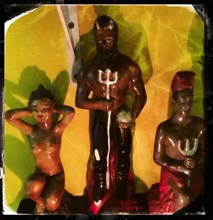 A quien invocas para los trabajos rituales y ceremonias es a Eshú de las - фото 9
