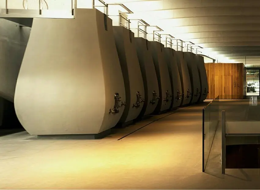 8 Contents 200 years of wine adventure The Bordeaux story 10 Fact and - фото 11