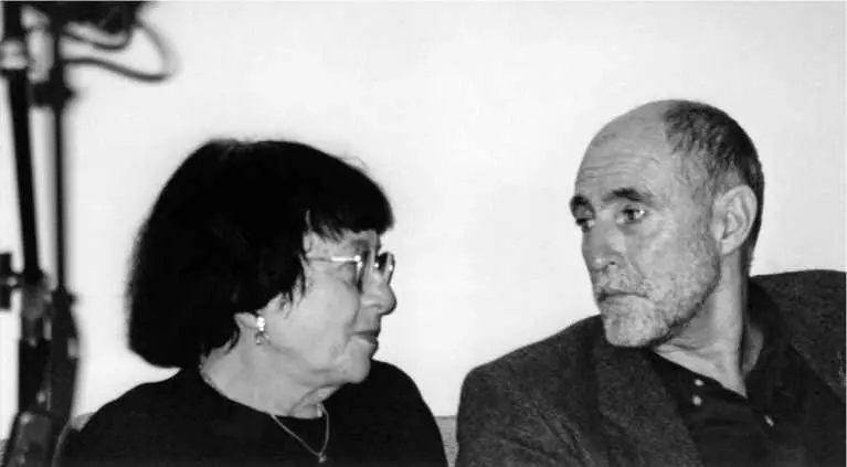 Ирена Вейсайте и Ив Плассеро Вильнюс 1990е Ирена Вейсайте и Александрас - фото 52