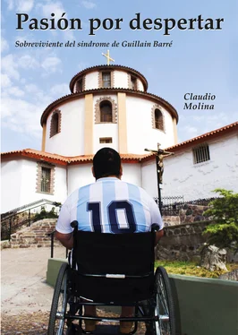 Claudio Molina Pasión por despertar обложка книги