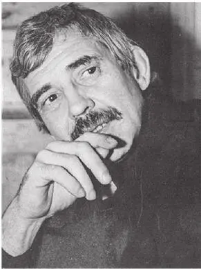 Родился в 1954 году в г Иваново Окончил МВТУ им Баумана в 1980 году Работал - фото 6