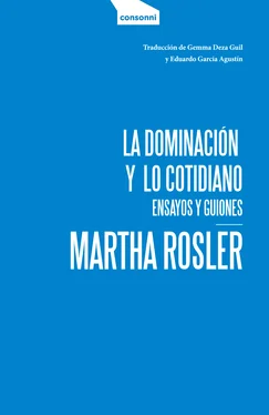 Martha Rosler La dominación y lo cotidiano обложка книги