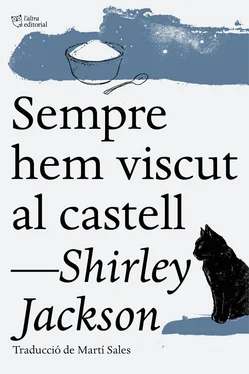 Shirley Jackson Sempre hem viscut al castell обложка книги