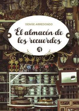 Denise Arredondo El almacén de los recuerdos обложка книги