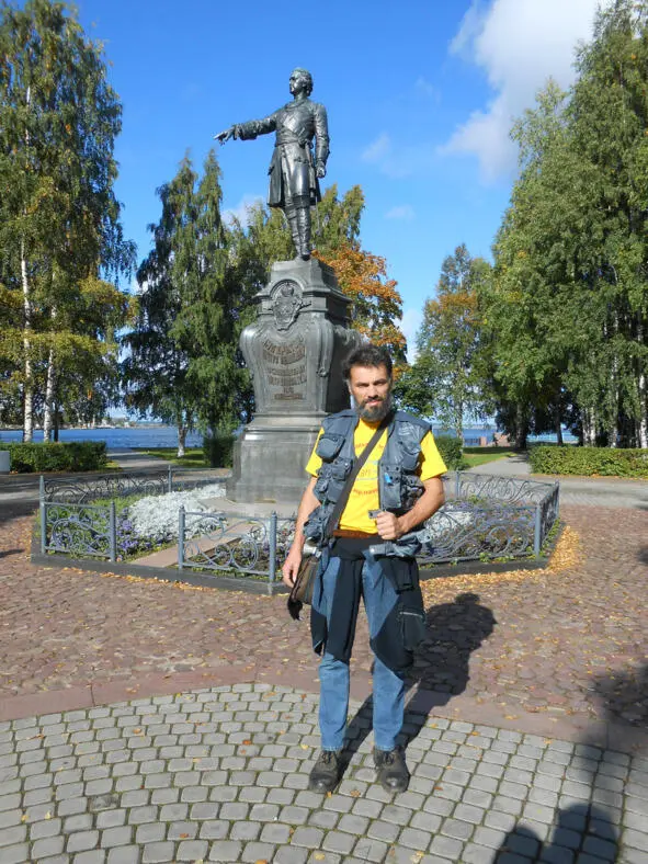 Памятник Петру I Что же касается лекций с лекциями я посещал Петрозаводск - фото 36