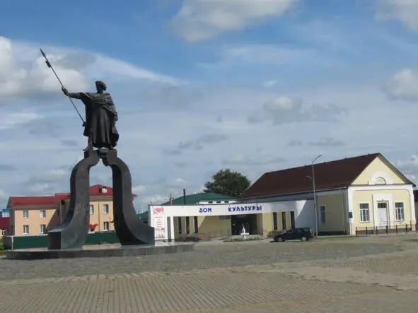 ДавидГородок Памятник князю Давиду скульптор Александр Дранец 2000г - фото 4