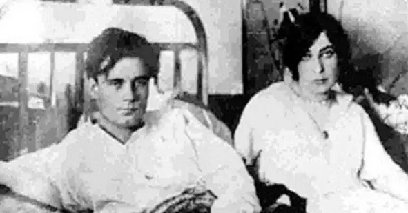 Яков Тряпицын и Нина Лебедева в госпитале 1920 год ДАЛЬНЕВОСТОЧНЫЙ ЧАПАЕВ - фото 8