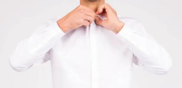 Застегни рубашку Я её застёгиваю Button upyour shirt Im buttoningit - фото 122