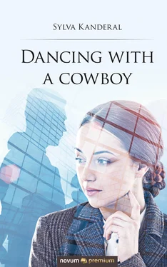 Sylva Kanderal Dancing with a cowboy обложка книги