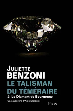 Juliette Benzoni Le diamant de Bourgogne обложка книги