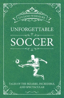 Luciano Wernicke Unforgettable Soccer обложка книги