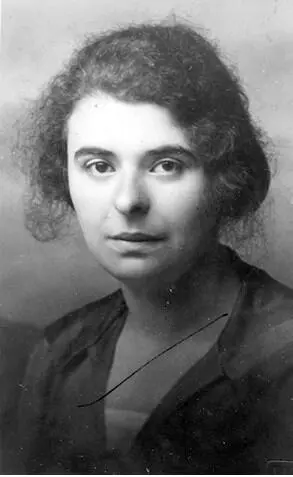 Элла Фройнд 1938 Архив Е Макаровой Натан Солдингер 1934 Архив Е - фото 5