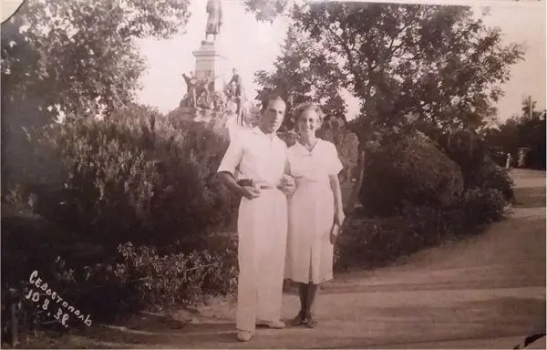 Амплеев КА с женой Амплеевой ВЕСевастополь 1938г Прибытие на службу в - фото 6