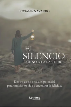 Rosana Navarro El silencio, camino a la sabiduría обложка книги
