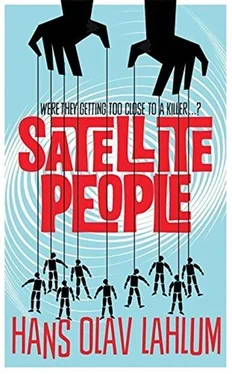 Hans Lahlum Satellite People обложка книги