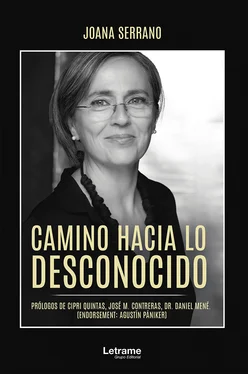 Joana Serrano Camino hacia lo desconocido обложка книги