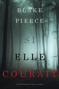 Blake Pierce Si elle courait обложка книги