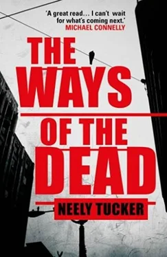 Neely Tucker The Ways of the Dead обложка книги