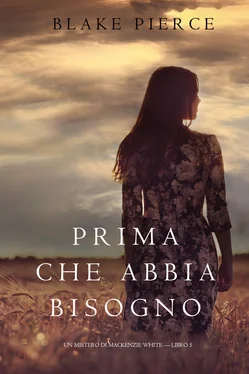 Blake Pierce Prima Che Abbia Bisogno обложка книги