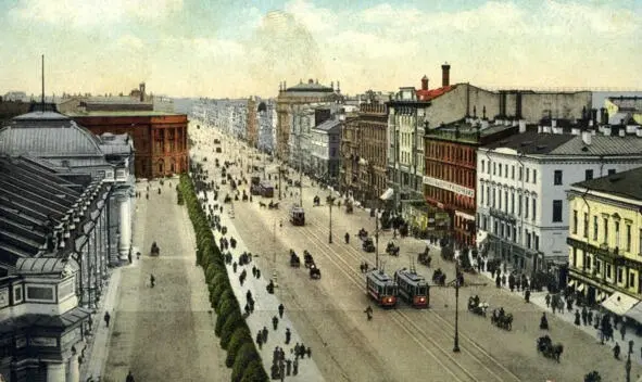 In St Petersburg demonstrations were held every day in support of the tsar - фото 7