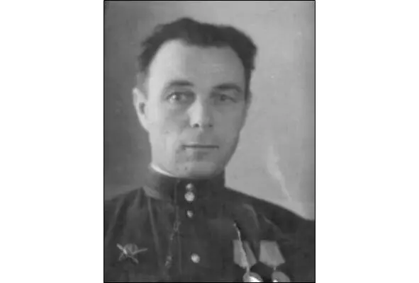 Дмитрий Петрович Никитин Враг 22го июня 1941 года утром напал на нашу Родину - фото 3