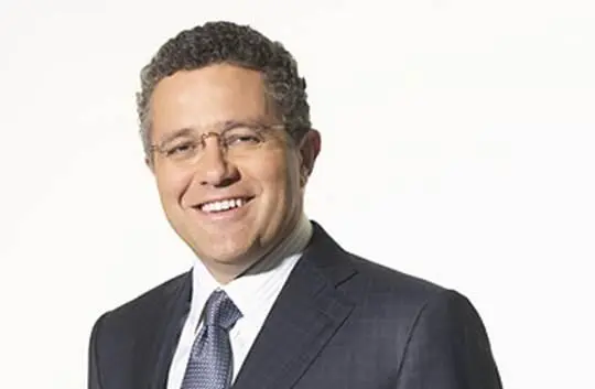 Before becoming a staff writer at The New Yorker in 1993 JEFFREY TOOBIN served - фото 127