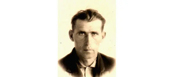 Деменков Иван Алексеевич В августе 1945 года он вместе с частью прибыл на - фото 27