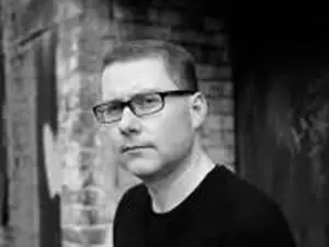 M J Arlidge has worked in television for the last fifteen years specializing - фото 2